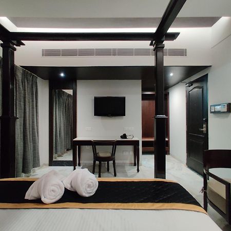 מדוראי Hotel Saratharajans מראה חיצוני תמונה