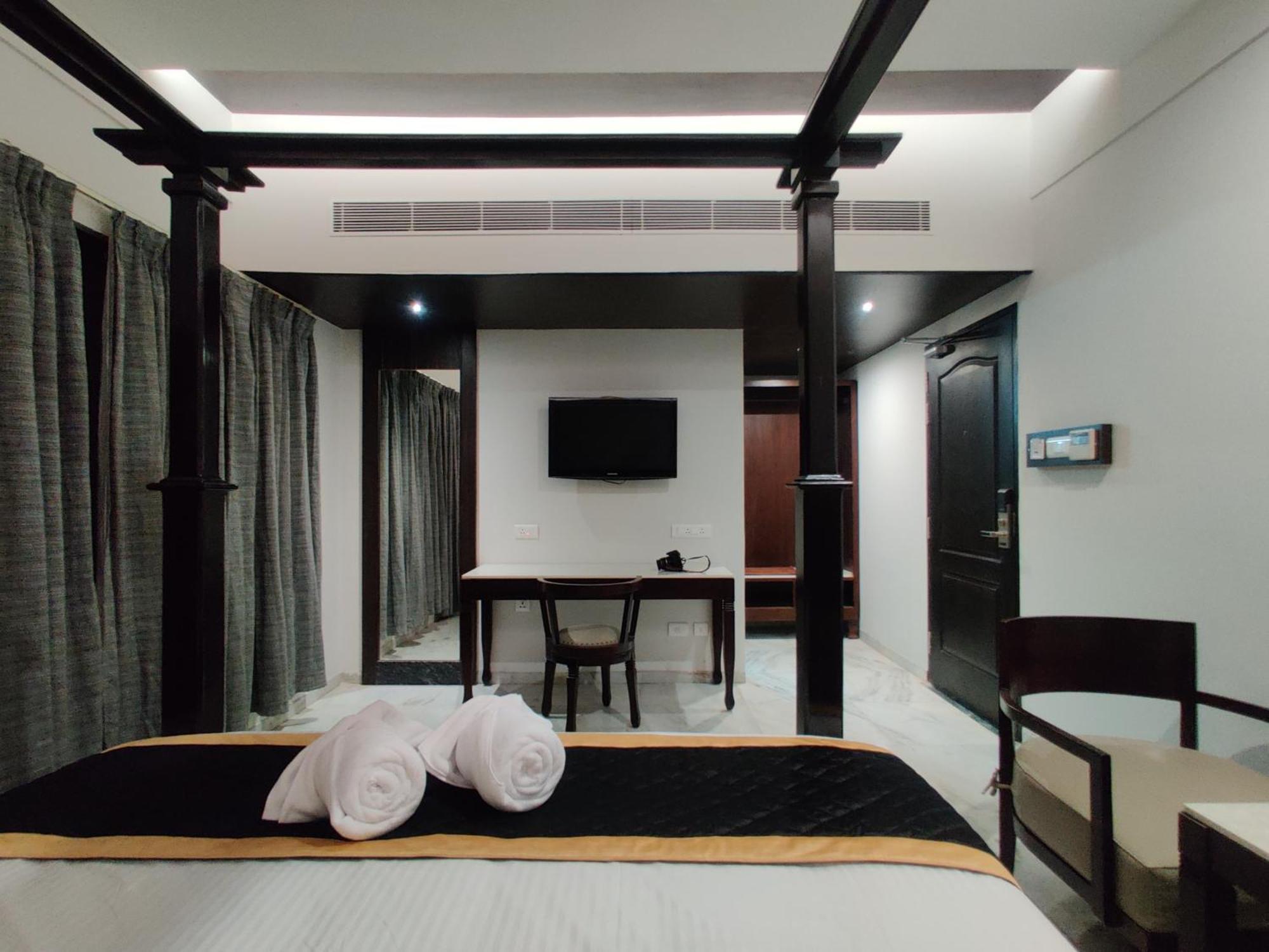 מדוראי Hotel Saratharajans מראה חיצוני תמונה