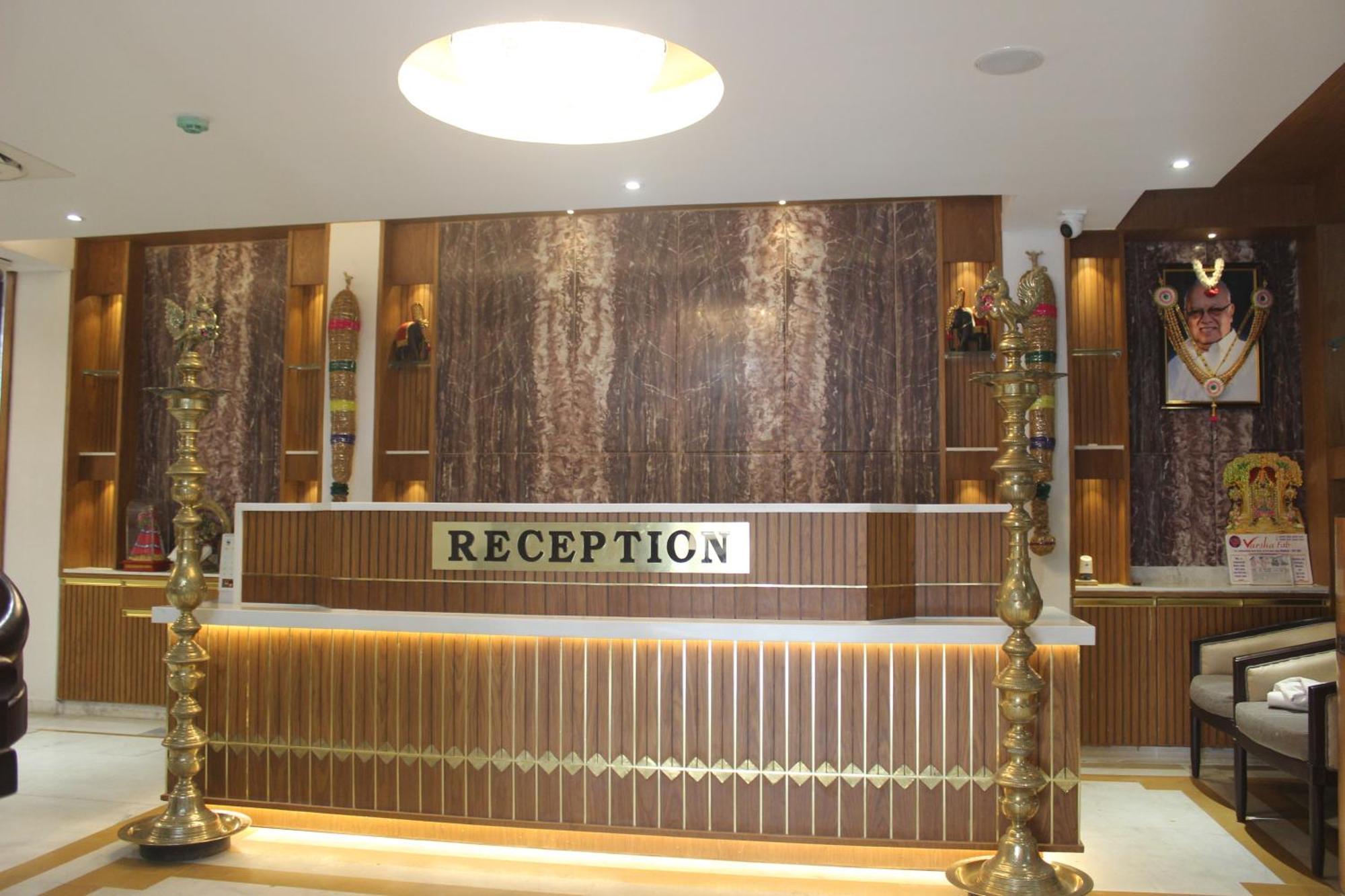 מדוראי Hotel Saratharajans מראה חיצוני תמונה
