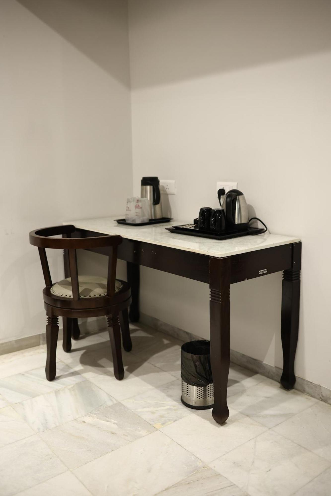 מדוראי Hotel Saratharajans מראה חיצוני תמונה